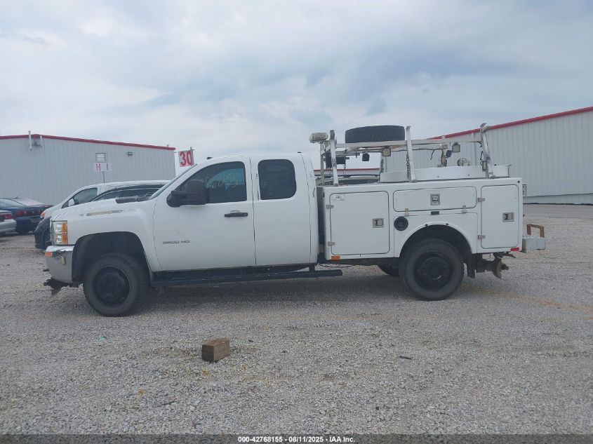 2010 Chevrolet Silverado 3500Hd Work Truck VIN: 1GB5KZBK9AZ255430 Lot: 42768155