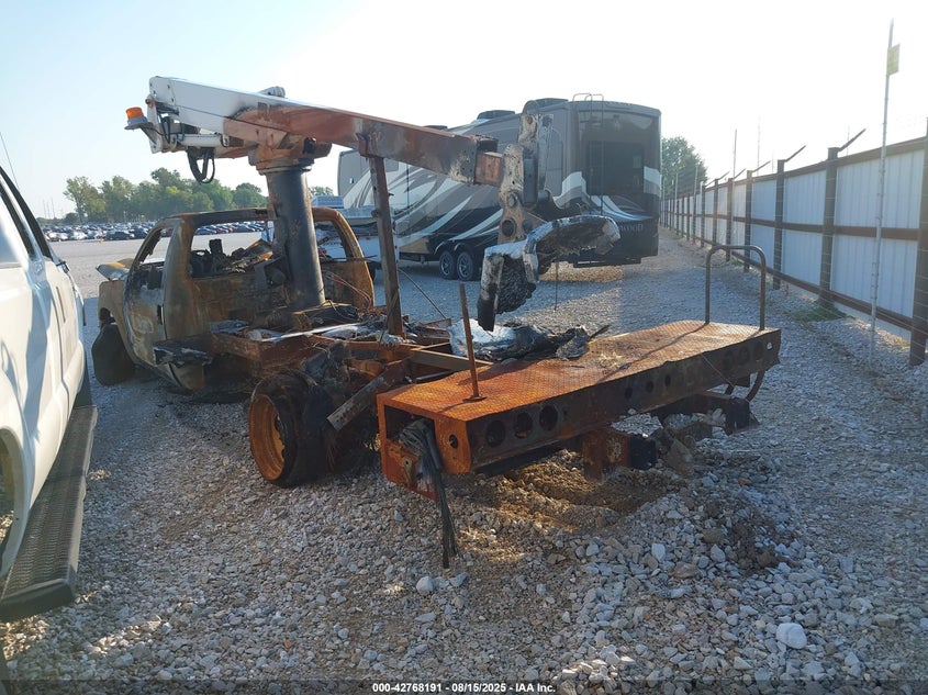 1FDUF4GY4CEA73667 2012 FORD F450 photo no. 3