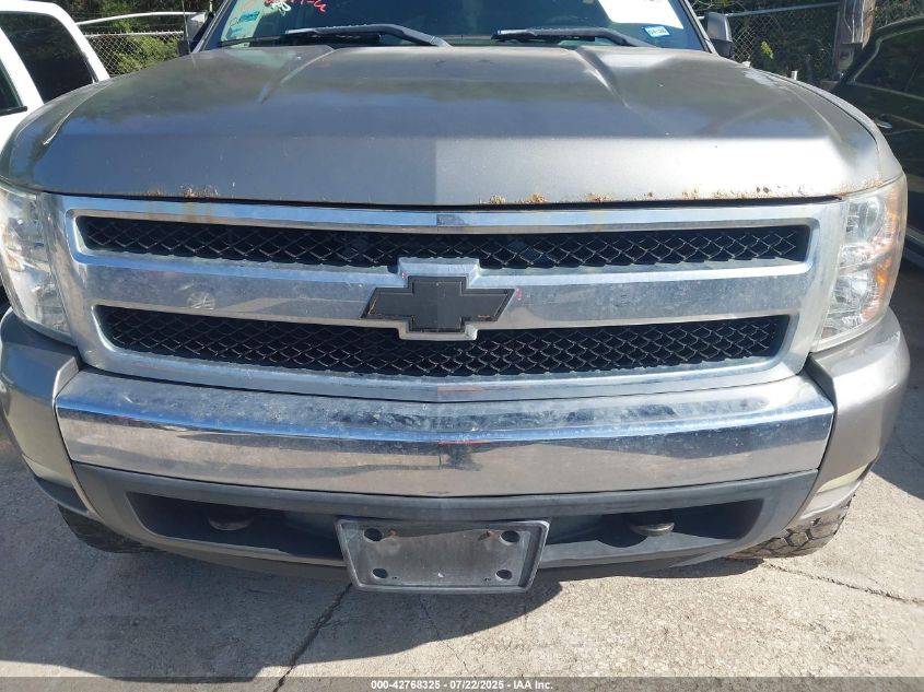 2008 Chevrolet Silverado 1500 Lt1 VIN: 2GCEC13J581138009 Lot: 42768325