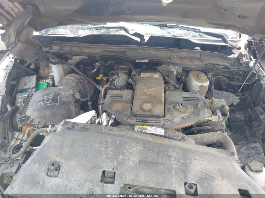 2018 Ram 3500 Slt 4X4 8' Box VIN: 3C63R3HLOJG345875 Lot: 42768635