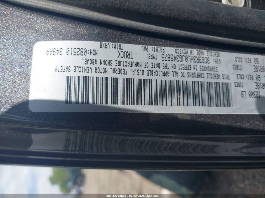 2018 Ram 3500 Slt 4X4 8' Box VIN: 3C63R3HLOJG345875 Lot: 42768635