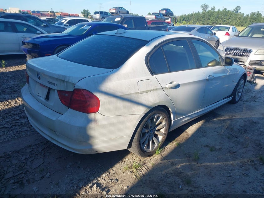 2011 BMW 328I VIN: WBAPH5G54BNM82609 Lot: 42768851