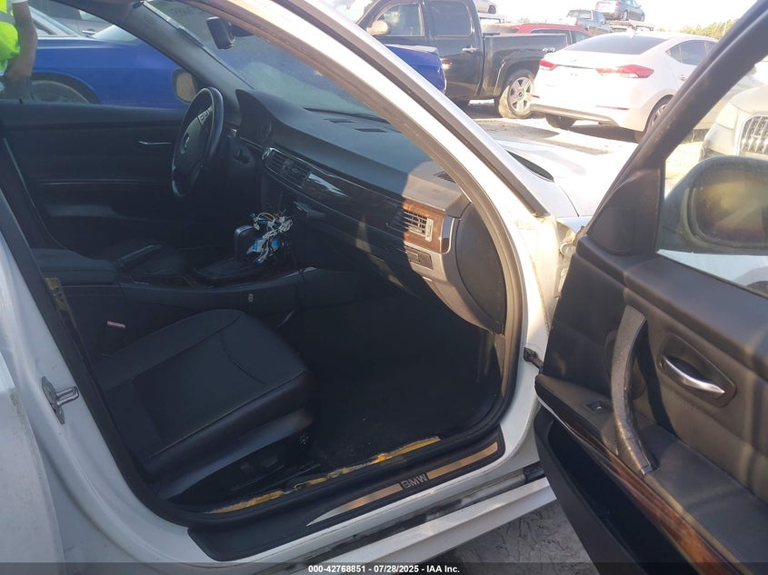 2011 BMW 328I VIN: WBAPH5G54BNM82609 Lot: 42768851