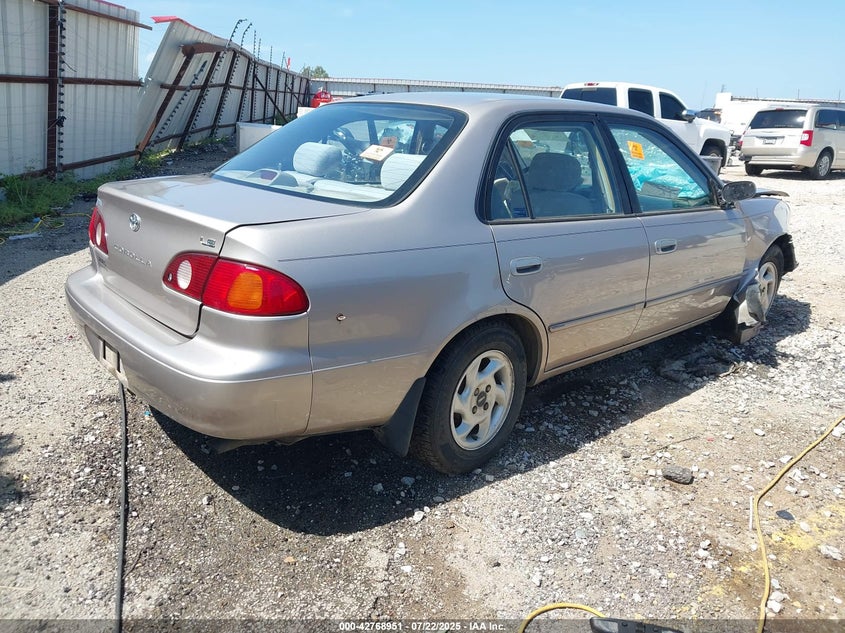 1NXBR12EX1Z501836 2001 TOYOTA COROLLA photo no. 4