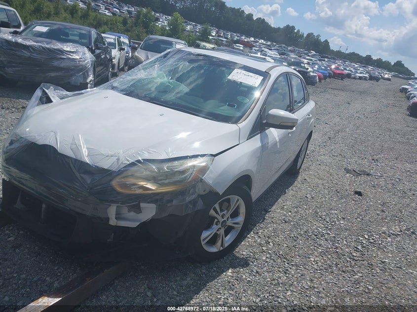 Vin: 1fadp3f21el243867, lot: 43262330, ford focus se 20142