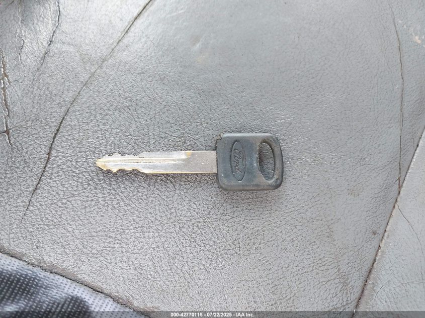 2004 Ford F-350 Lariat/Xl/Xlt VIN: 1FTSW31S04EA66789 Lot: 42770115