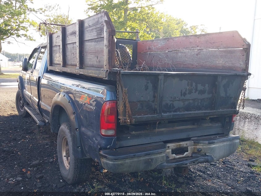 1FTSW31S04EA66789 2004 FORD F350 photo no. 3