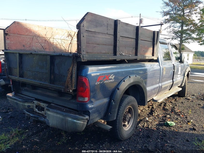 1FTSW31S04EA66789 2004 FORD F350 photo no. 4