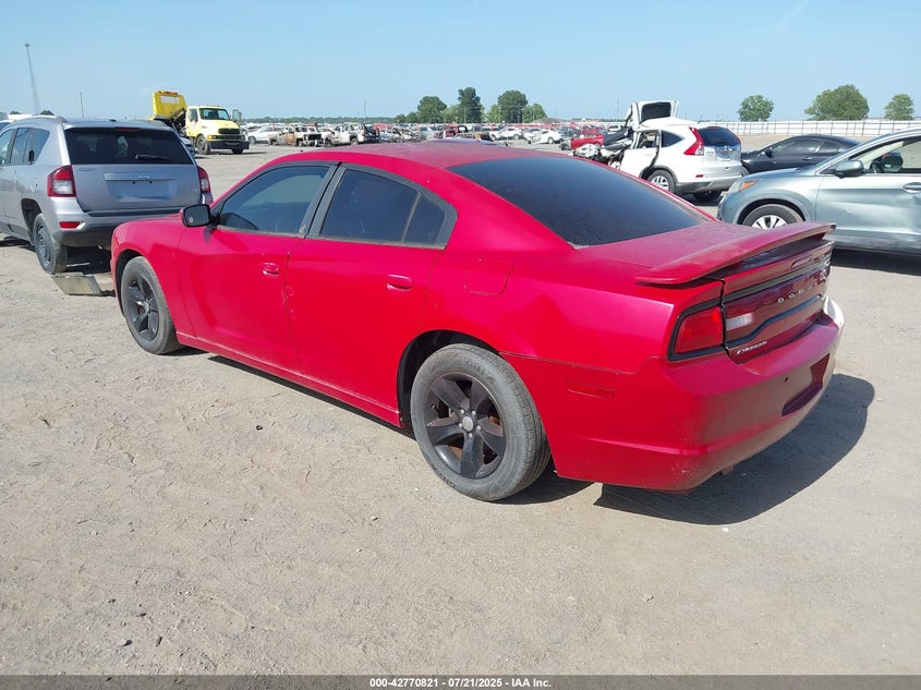 Vin: 2b3cl3cg0bh504238, lot: 43264179, dodge charger 20113