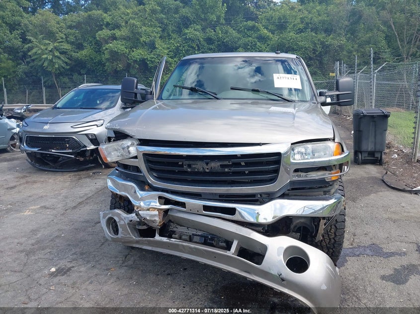 2003 GMC Sierra 2500Hd Slt VIN: 1GTHK23103F102896 Lot: 42771314