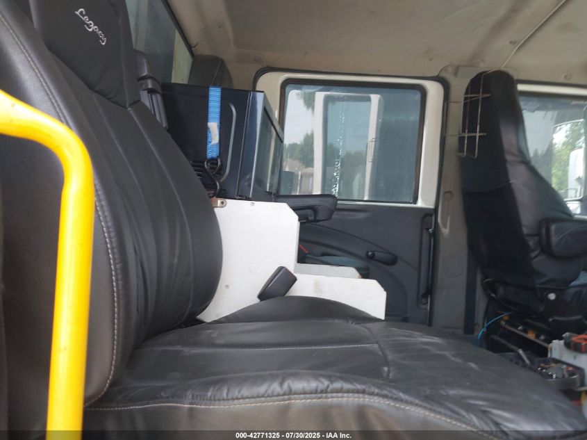 2010 International 7000 7500 VIN: 1HTWNAZT1AJ243569 Lot: 42771325