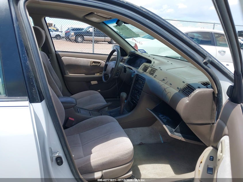 1999 Toyota Camry Le