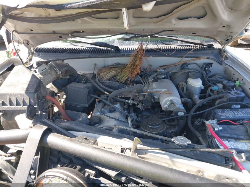 2001 Toyota Tacoma VIN: 5TEWM72N51Z872319 Lot: 42771955