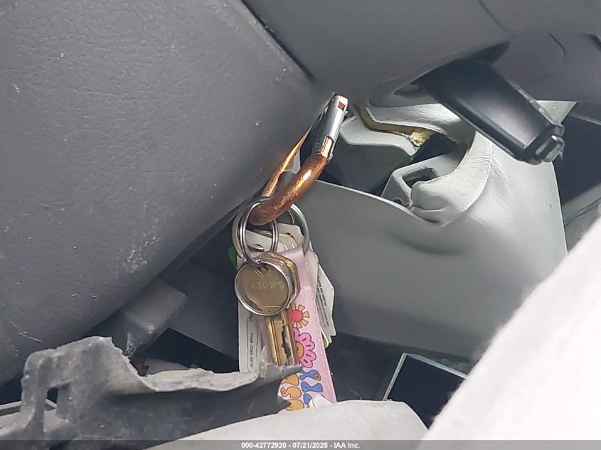 2005 Toyota Camry Le VIN: 4T1BE32K45U541266 Lot: 42772920