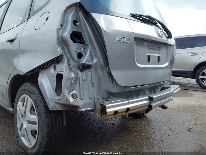 2008 Honda Fit VIN: JHMGD38468S061122 Lot: 42773304