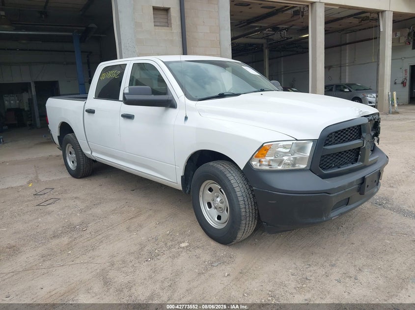 1C6RR7KG8MS574279 2021 Ram 1500 Classic Tradesman 4X4 5'7 Box auction photo 1