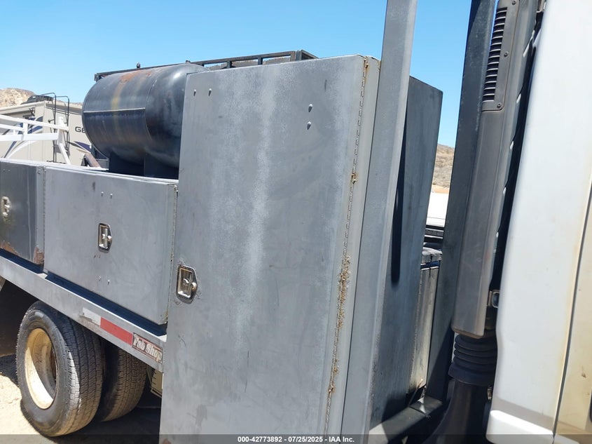 2014 Isuzu Npr Gas Reg VIN: 54DB4W1B1ES801317 Lot: 42773892