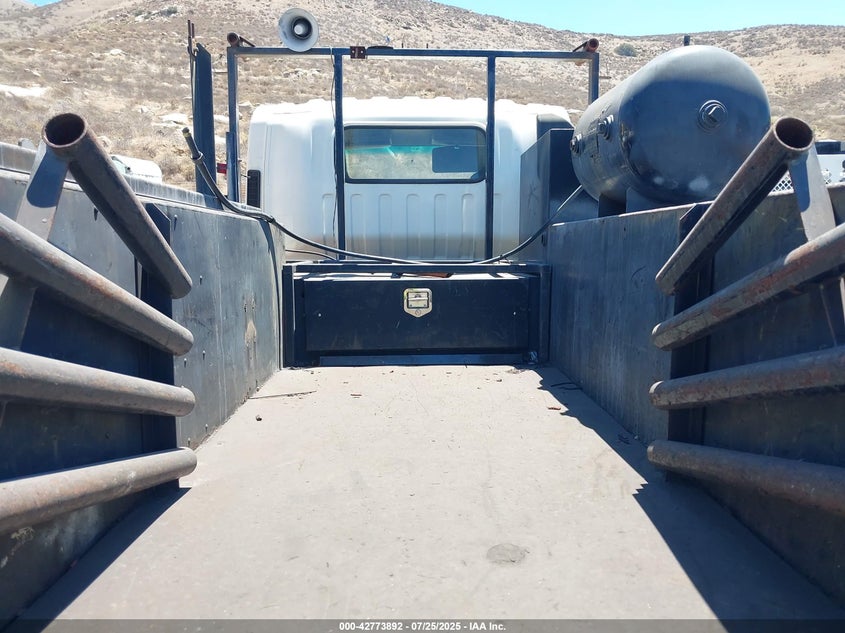 2014 Isuzu Npr Gas Reg VIN: 54DB4W1B1ES801317 Lot: 42773892