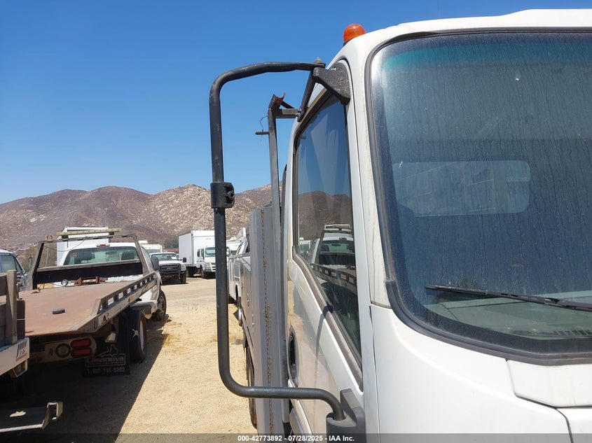 2014 Isuzu Npr Gas Reg VIN: 54DB4W1B1ES801317 Lot: 42773892