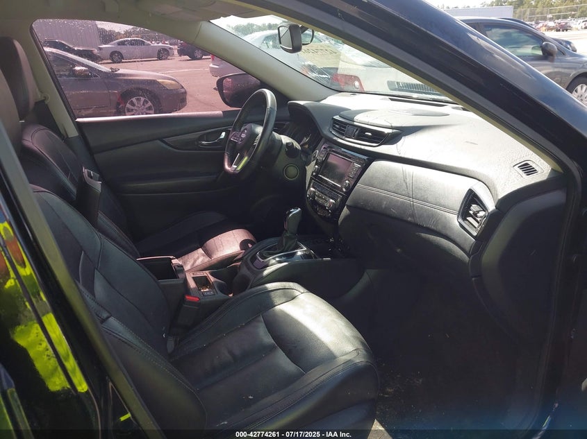 2019 NISSAN ROGUE SL - 5N1AT2MTXKC741135