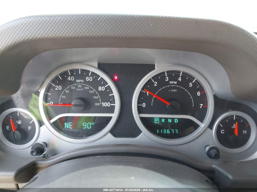 2007 Jeep Wrangler Unlimited Sahara VIN: 1J4GB59197L226591 Lot: 42774414