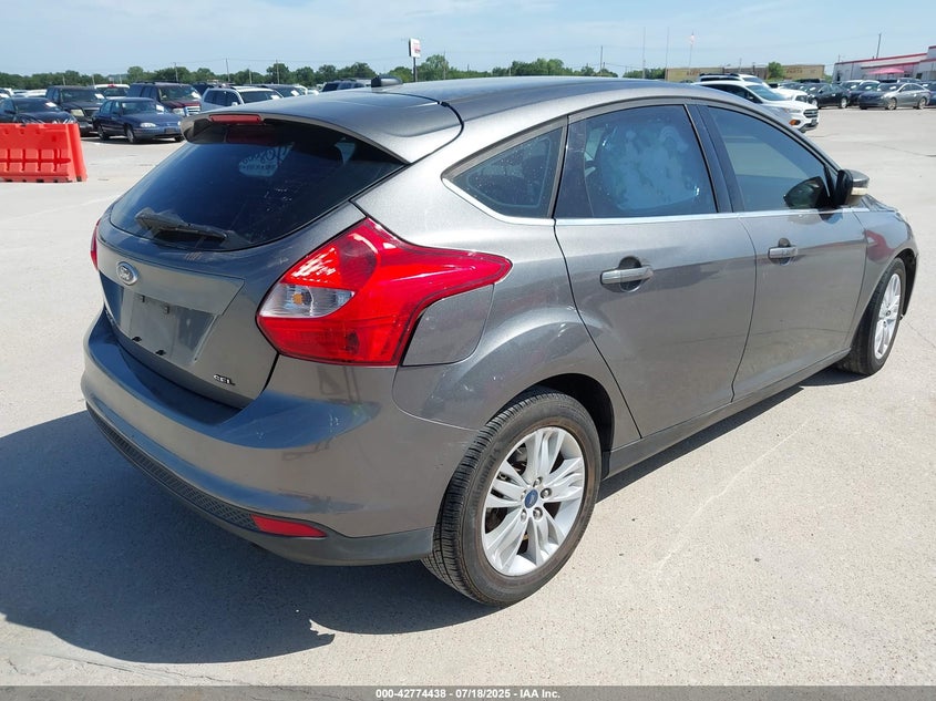 Vin: 1fahp3m22cl338858, lot: 43267834, ford focus sel 20124