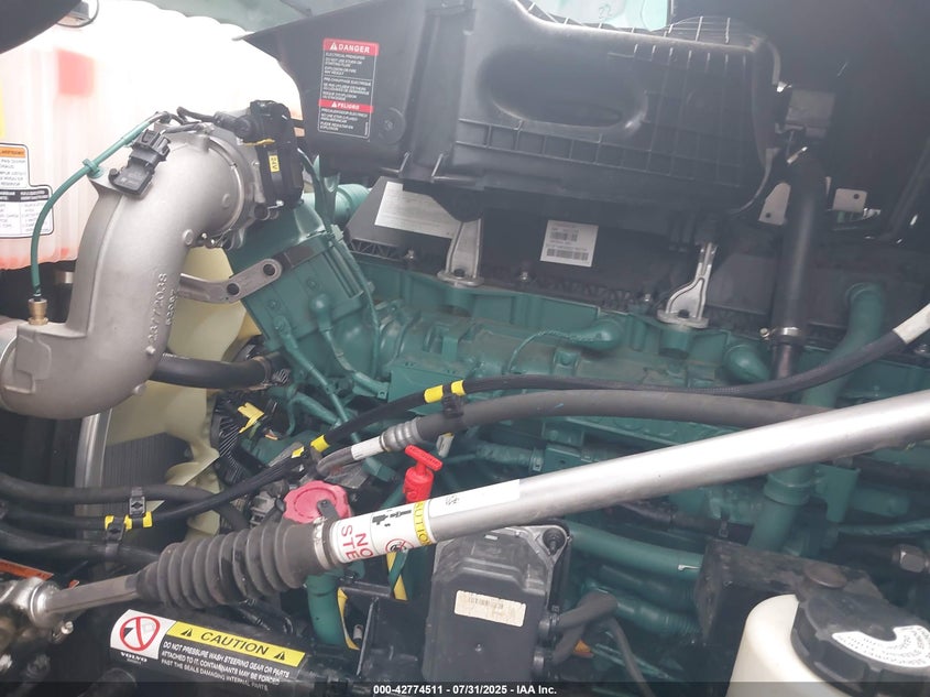 2025 Volvo New Vnl VIN: 4V4BC9EJ3SN693338 Lot: 42774511