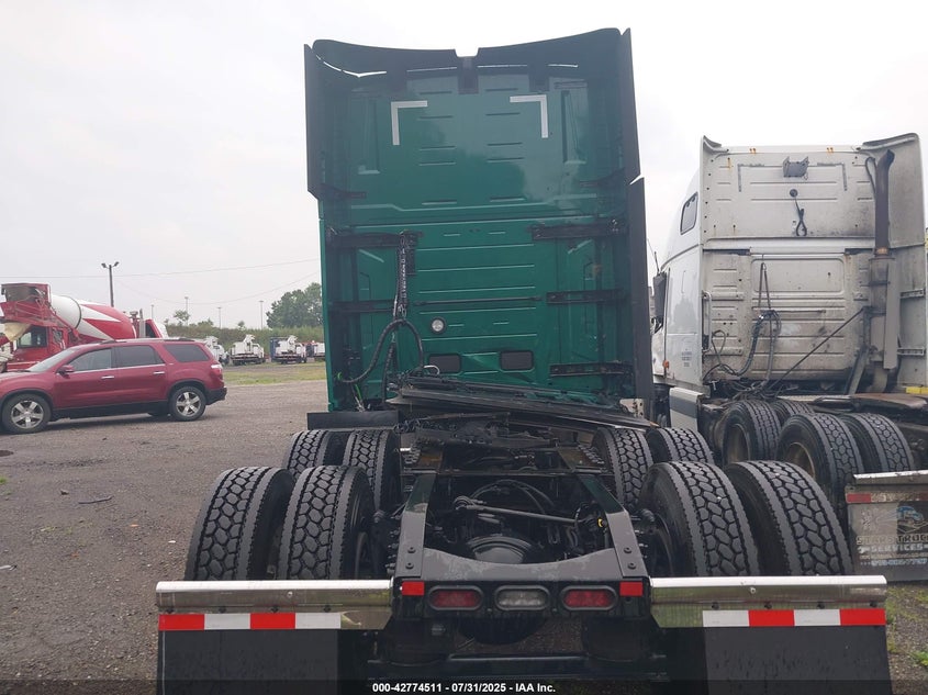 2025 Volvo New Vnl VIN: 4V4BC9EJ3SN693338 Lot: 42774511