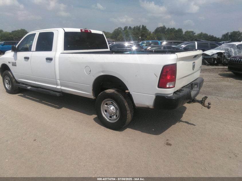 Vin: 3c6ur5hj0jg357961, lot: 43268100, ram 2500 tradesman  4x4 8' box 20183