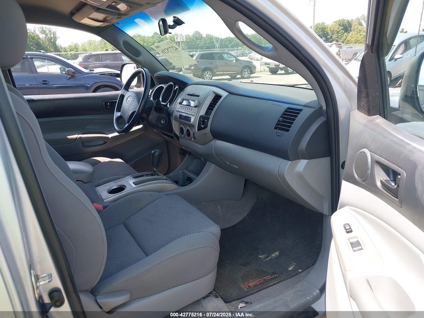 2005 Toyota Tacoma Base V6 VIN: 5TEUU42NX5Z101978 Lot: 42775216