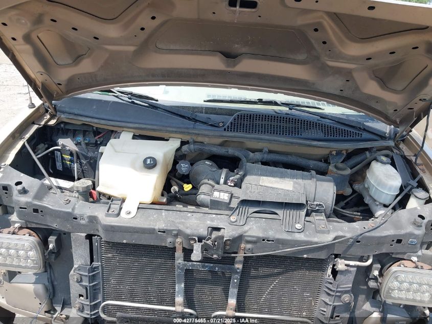 2011 Chevrolet Express 3500 Ls VIN: 1GAZGZFG2B1167736 Lot: 42775465