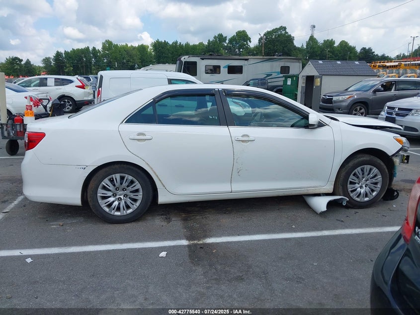 2014 Toyota Camry L VIN: 4T1BF1FK2EU734267 Lot: 42775540
