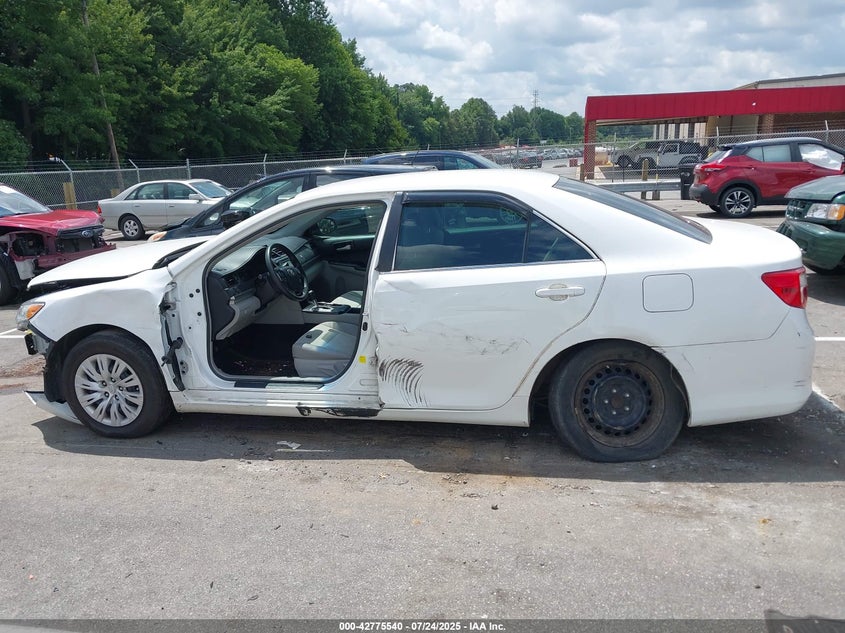 2014 Toyota Camry L VIN: 4T1BF1FK2EU734267 Lot: 42775540