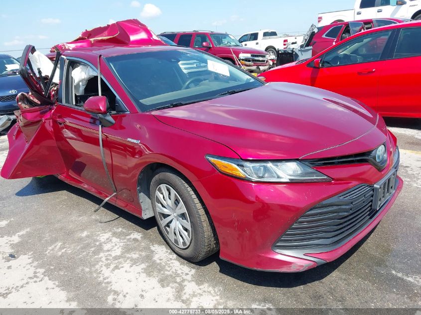 TOYOTA CAMRY HYBRID LE