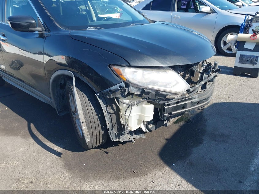 2018 NISSAN ROGUE SV - KNMAT2MT0JP551632