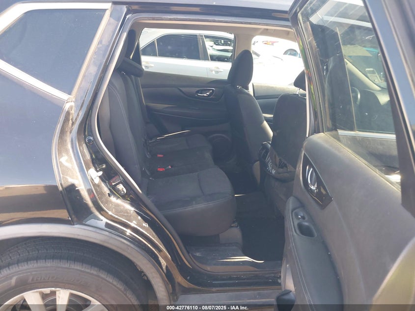 2018 NISSAN ROGUE SV - KNMAT2MT0JP551632