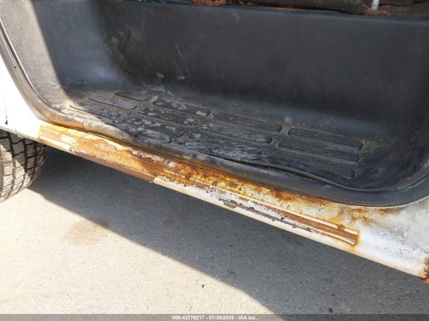 2014 Chevrolet Express Cutaway 3500 VIN: 1GB0G2CG3E1133468 Lot: 42776217