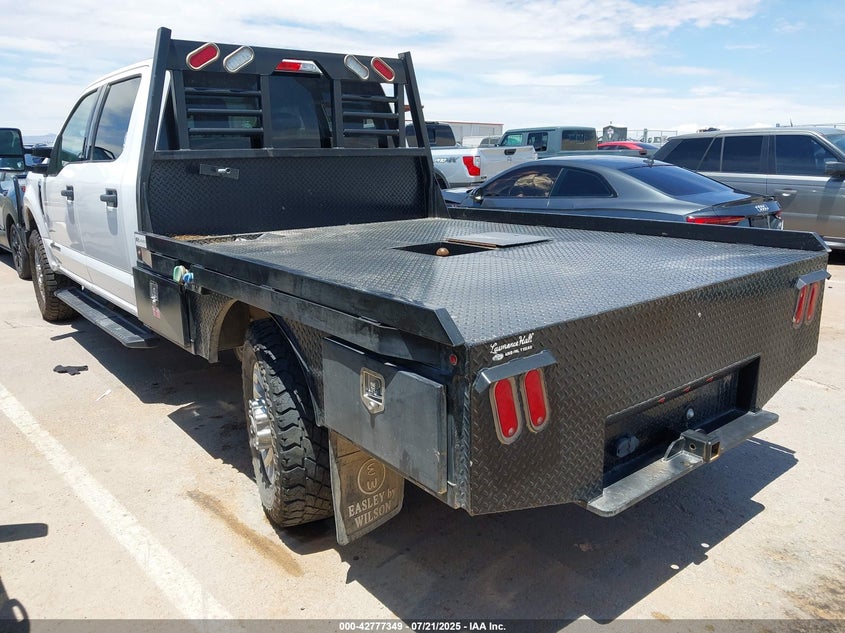 1FT8W3BT5LEC88339 2020 FORD F350 photo no. 3