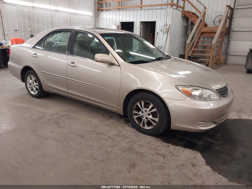 4T1BE32K84U299077 2004 Toyota Camry Le auction photo 1