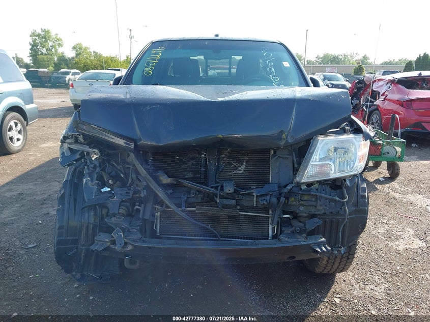 2014 NISSAN FRONTIER SV/SL - 1N6AD0FV5EN726956