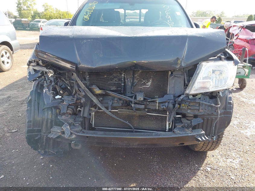 2014 NISSAN FRONTIER SV/SL - 1N6AD0FV5EN726956