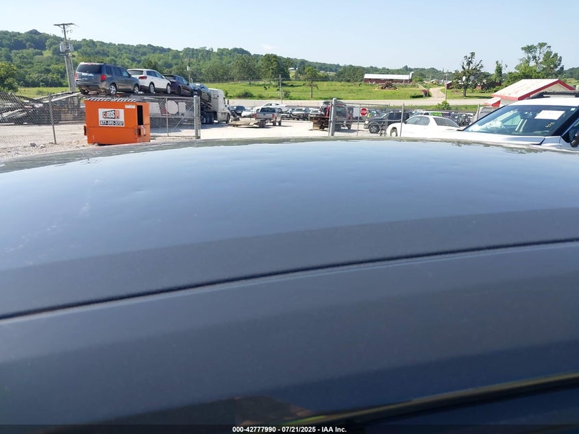 2024 TOYOTA COROLLA auction photo 6