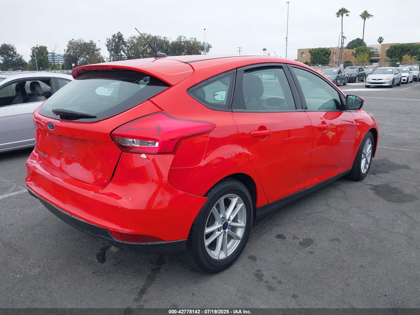 2017 FORD FOCUS SE - 1FADP3K28HL223934