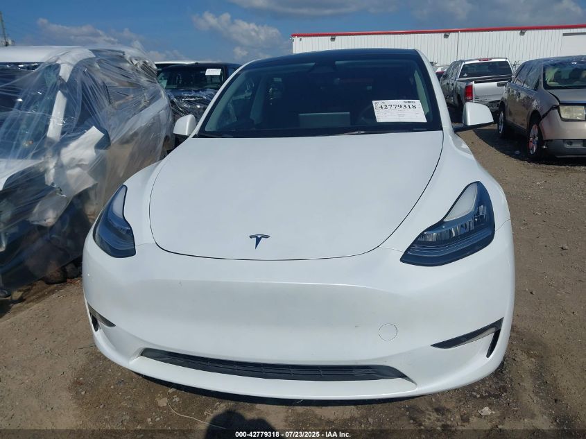 2023 Tesla Model Y Awd/Long Range Dual Motor All-Wheel Drive VIN: 7SAYGDEE8PA128301 Lot: 42779318
