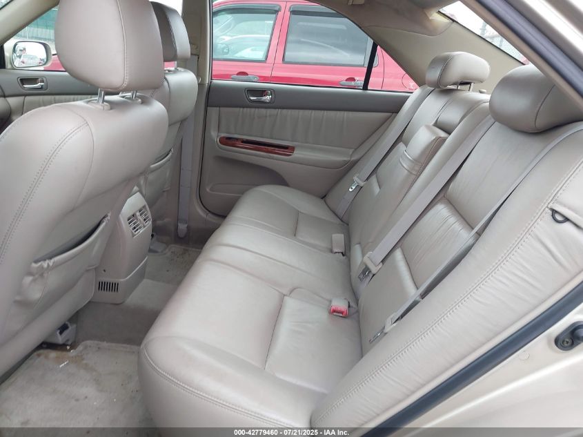 2004 Toyota Camry Xle V6 VIN: 4T1BF32K44U588745 Lot: 42779460