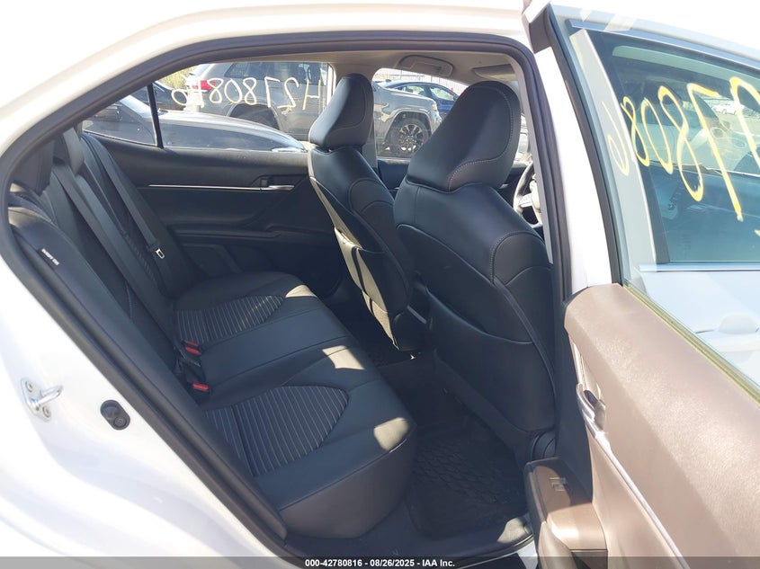 2022 TOYOTA CAMRY SE 4T1G11AK0NU702624