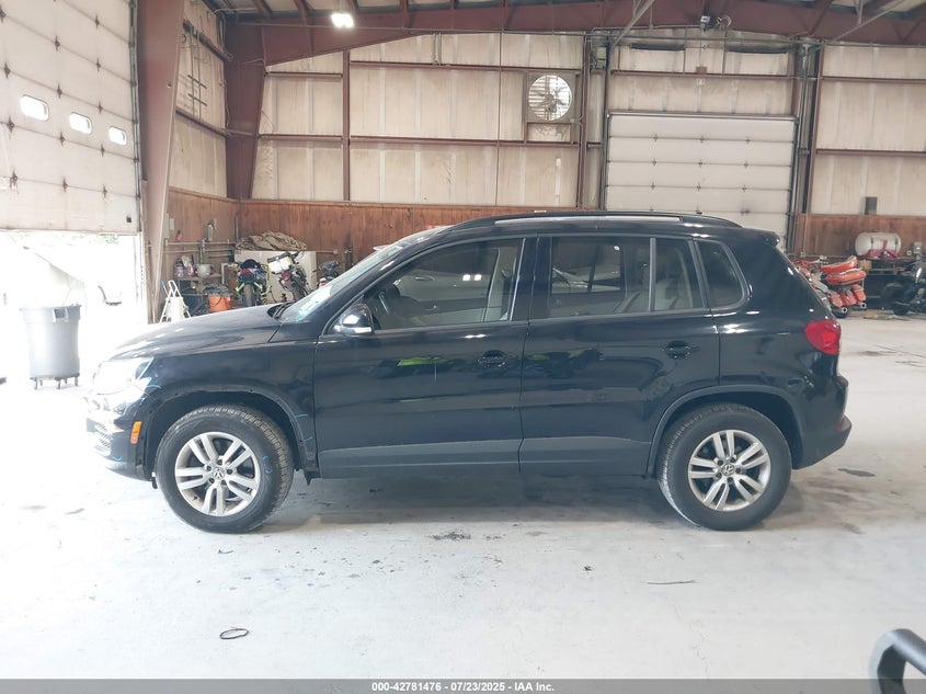 2017 VOLKSWAGEN TIGUAN 2.0T/2.0T S - WVGBV7AX6HK029013