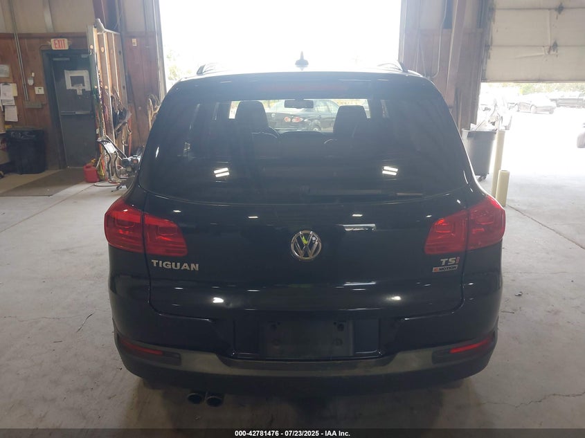 2017 VOLKSWAGEN TIGUAN 2.0T/2.0T S - WVGBV7AX6HK029013