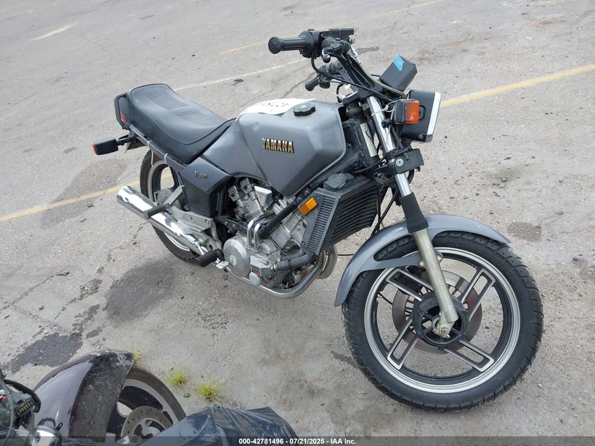 JYA11H004CA012338 1982 Yamaha Xz550 auction photo 1