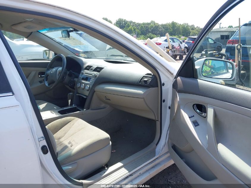 2010 Toyota Camry Le